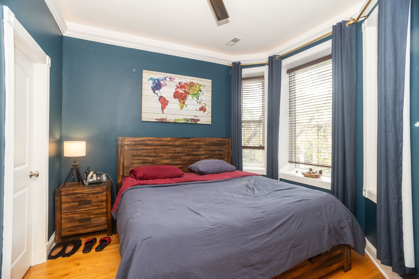 5206 N WINTHROP Avenue Unit: 1