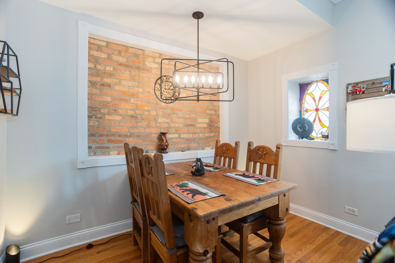 5206 N WINTHROP Avenue Unit: 1