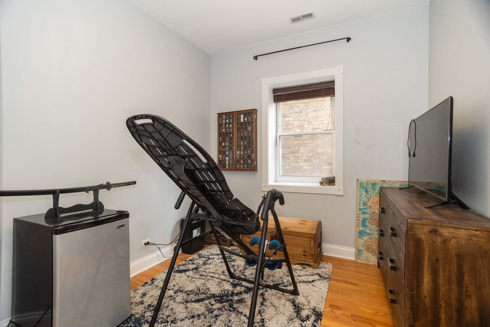 5206 N WINTHROP Avenue Unit: 1