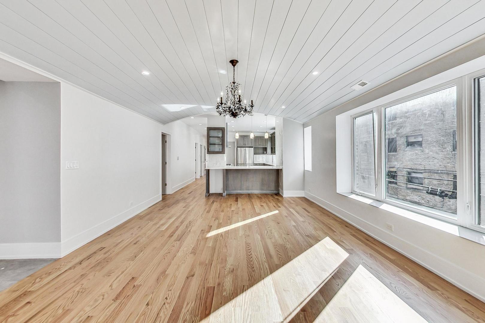 1245 W Jarvis Avenue Unit: 2