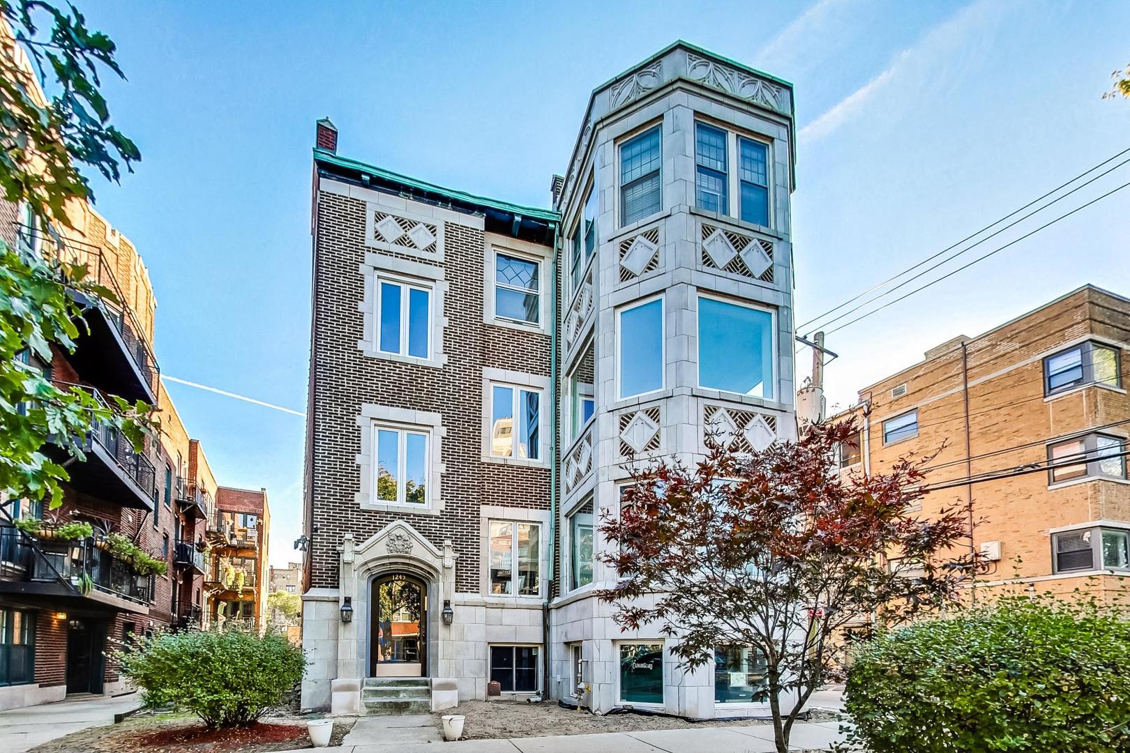 1245 W Jarvis Avenue Unit: 2