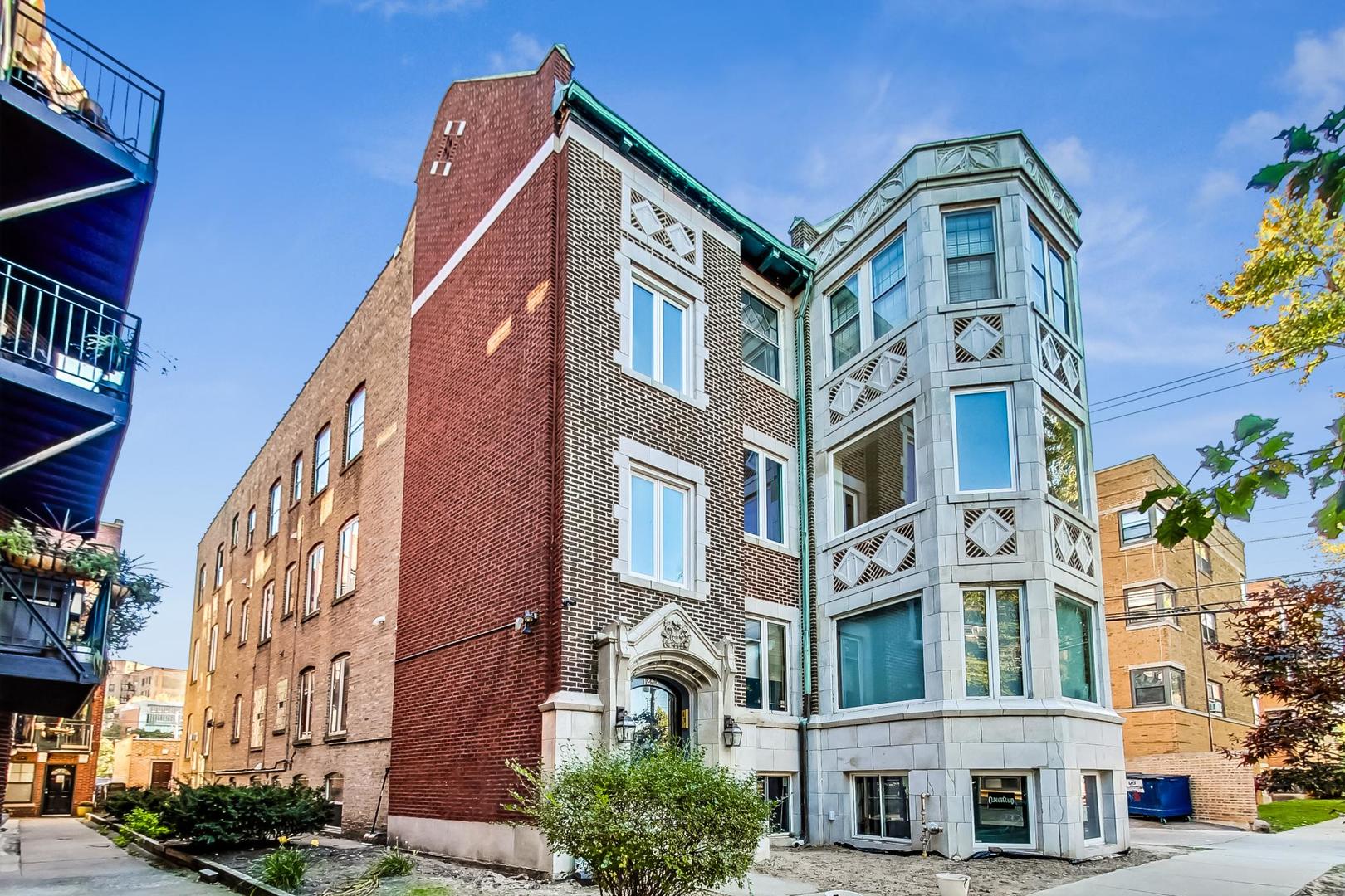 1245 W Jarvis Avenue Unit: 2