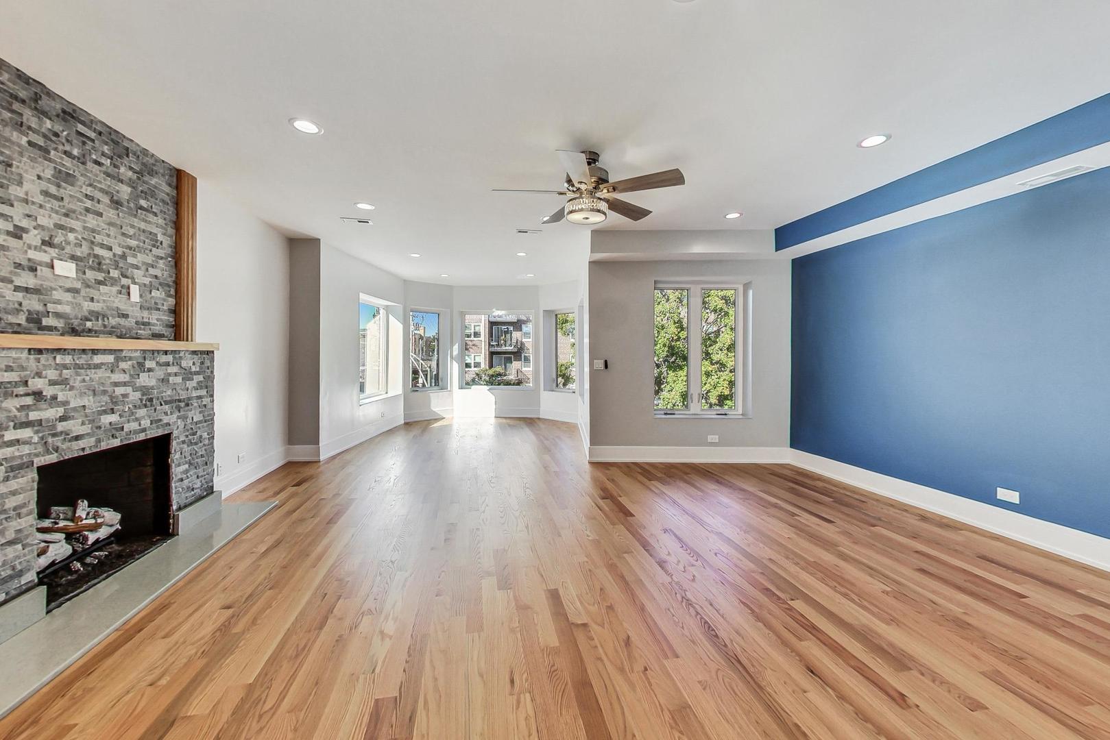 1245 W Jarvis Avenue Unit: 2