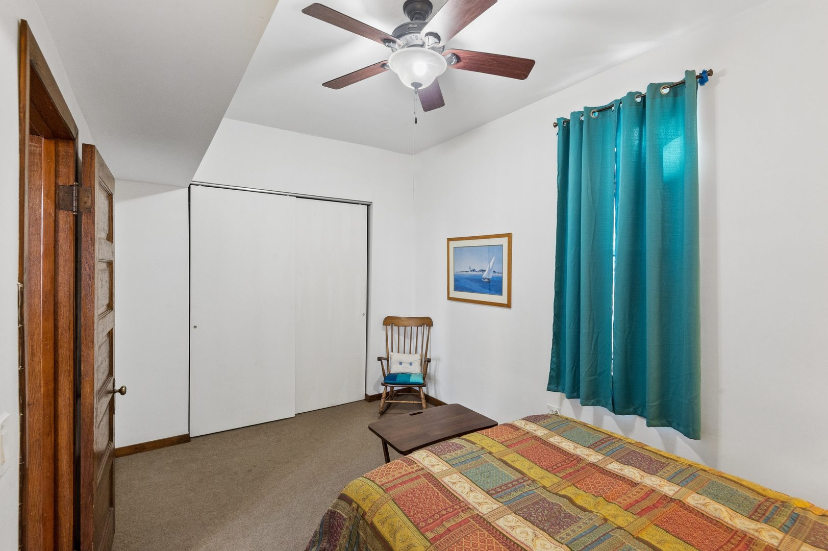 4057 N Damen Avenue Unit: 2