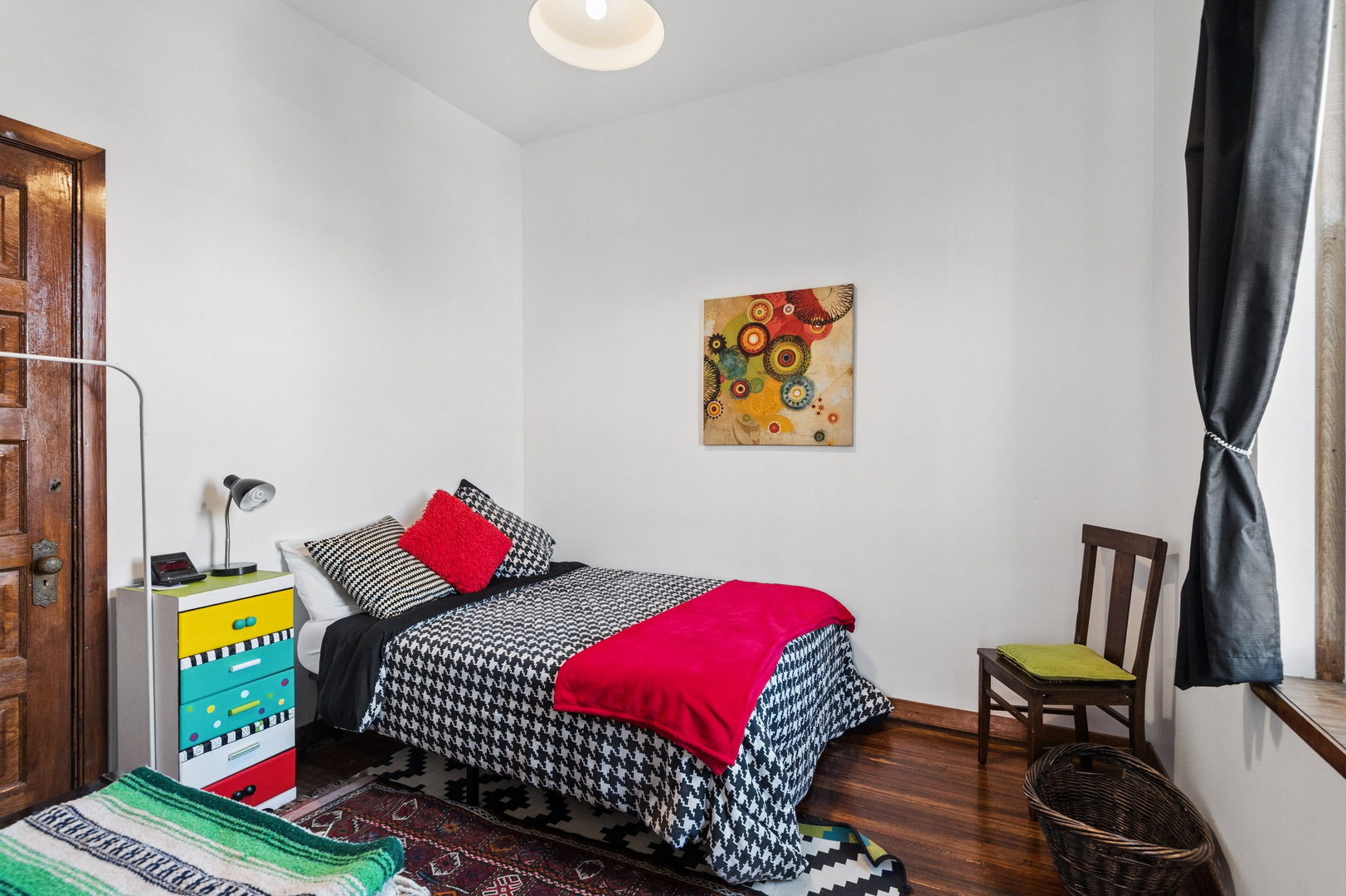 4057 N Damen Avenue Unit: 2