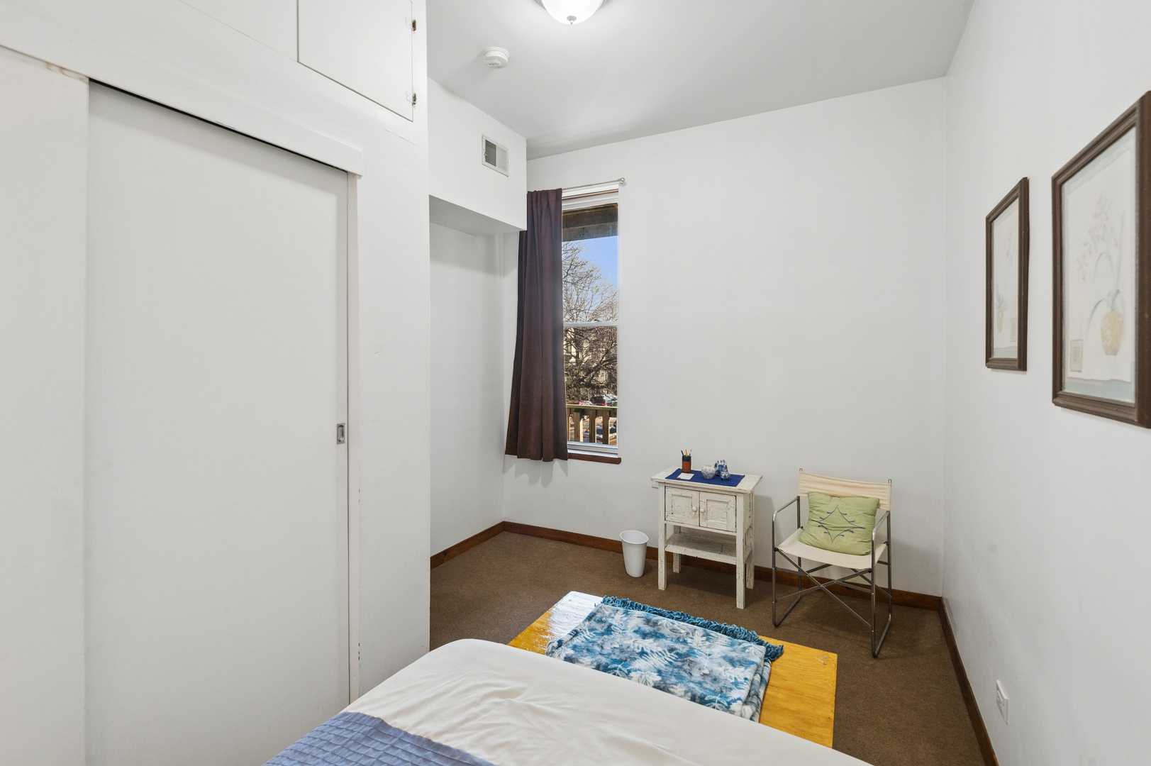 4057 N Damen Avenue Unit: 2