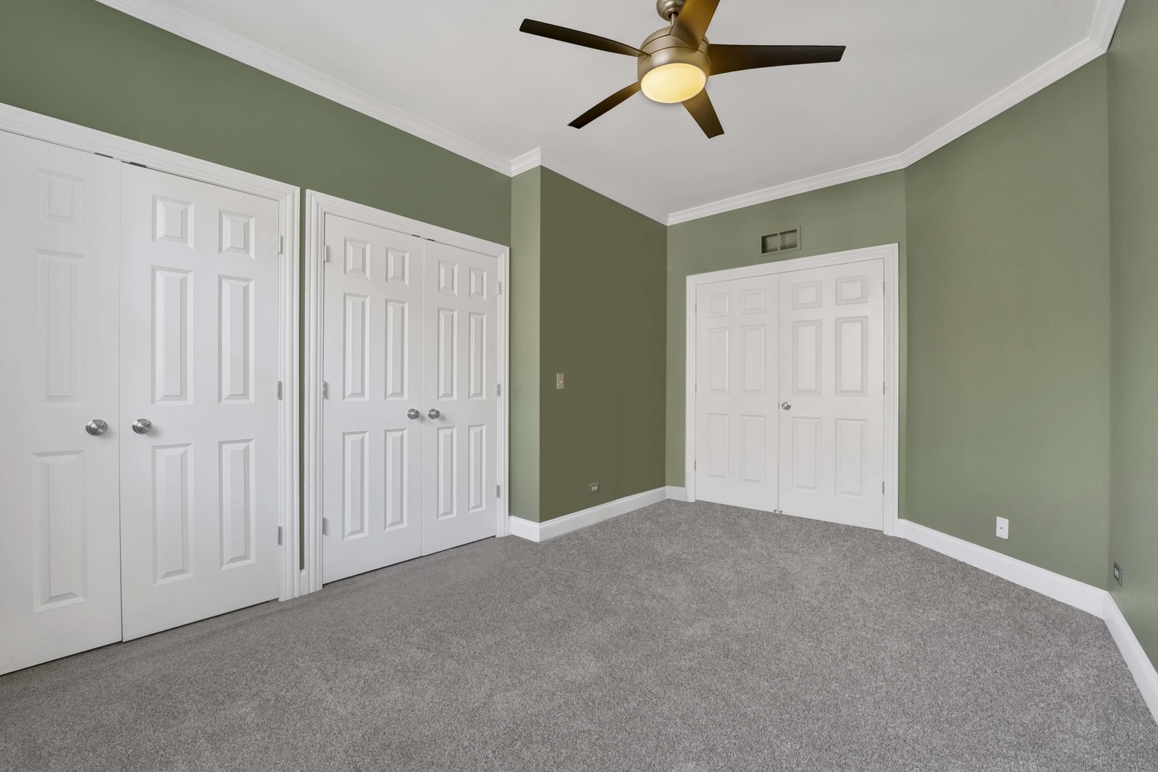4543 N Malden Street Unit: 2N