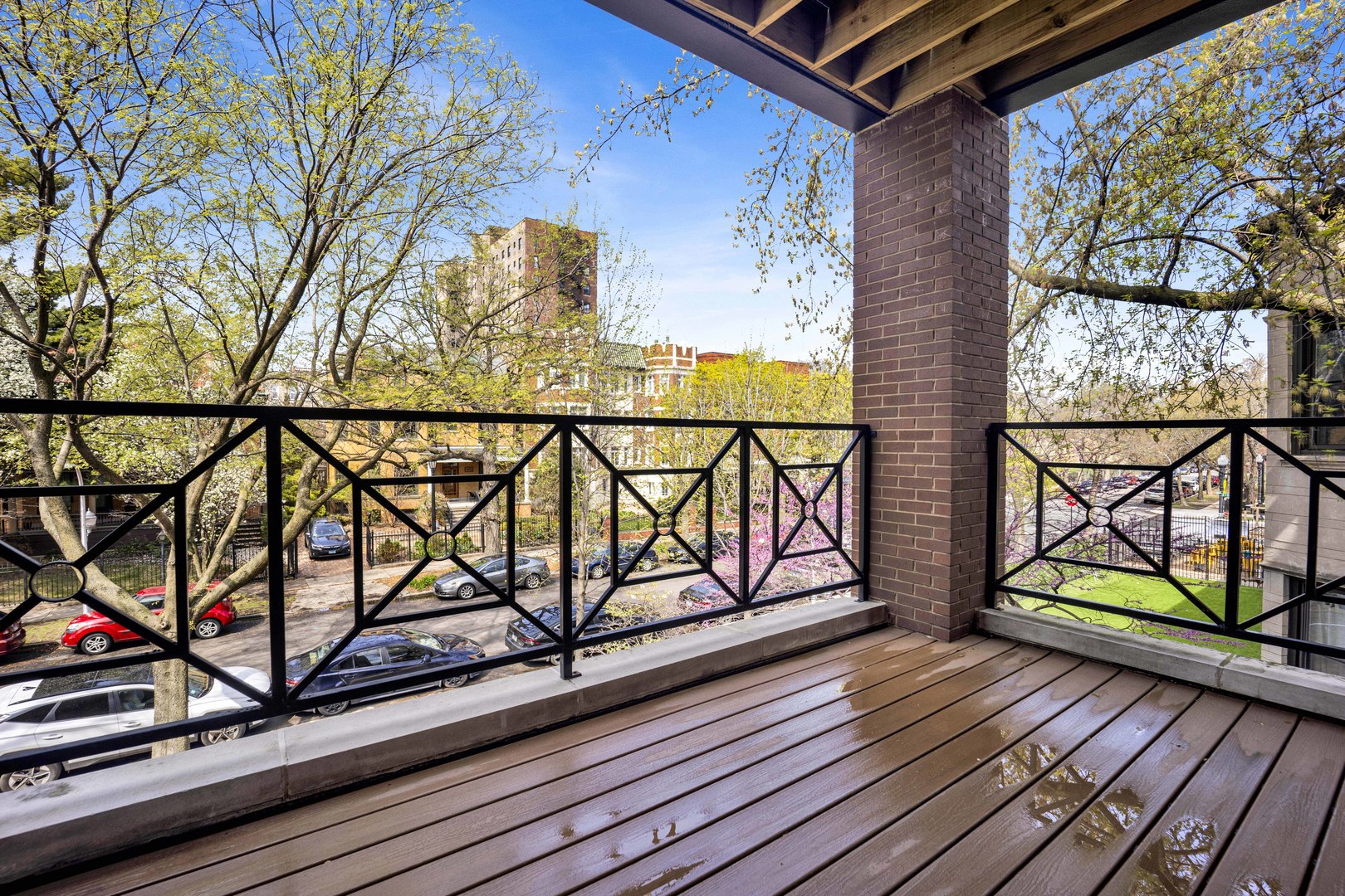 4543 N Malden Street Unit: 2N