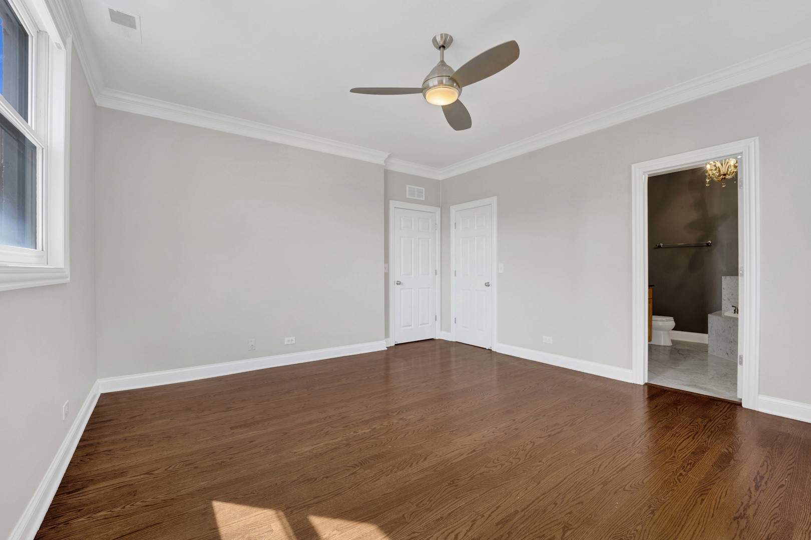 4543 N Malden Street Unit: 2N