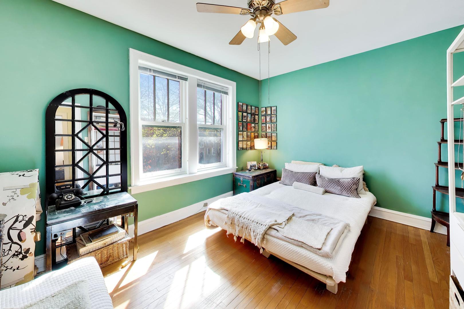 6430 N Glenwood Avenue Unit: 2J
