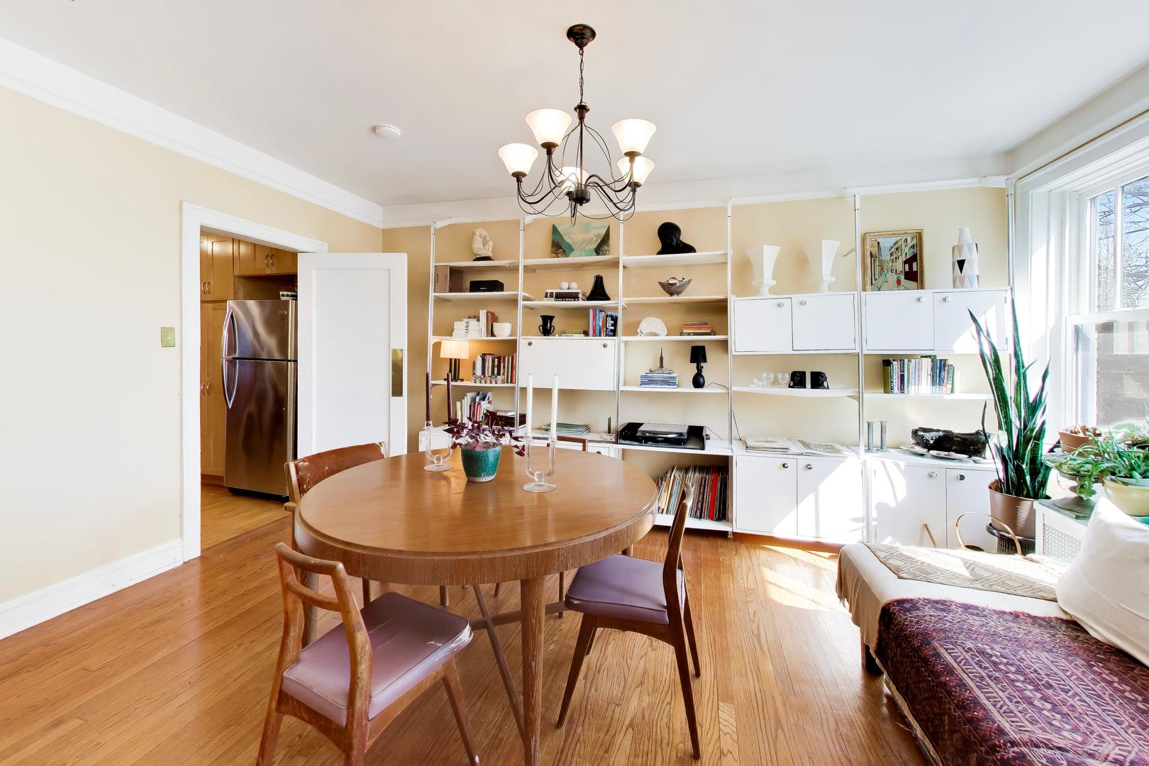 6430 N Glenwood Avenue Unit: 2J