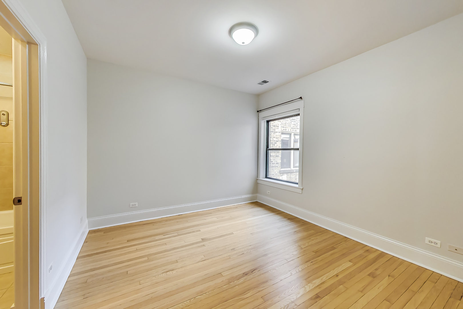 1465 W Fargo Avenue Unit: 2