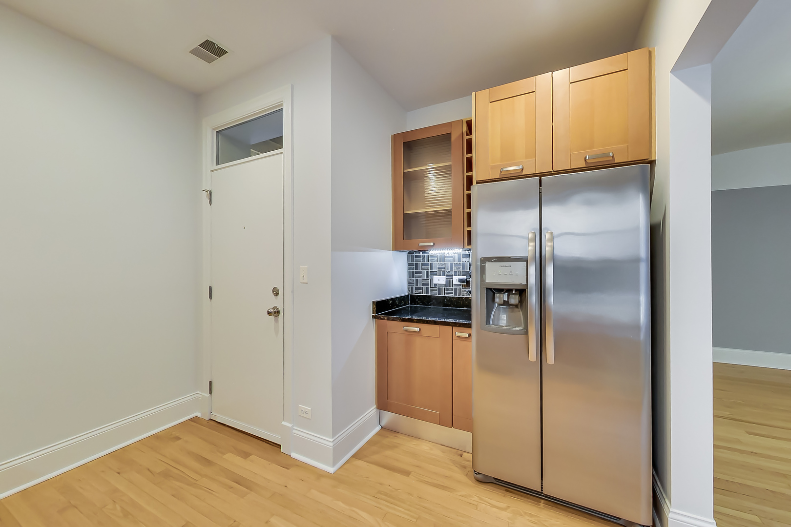 1465 W Fargo Avenue Unit: 2