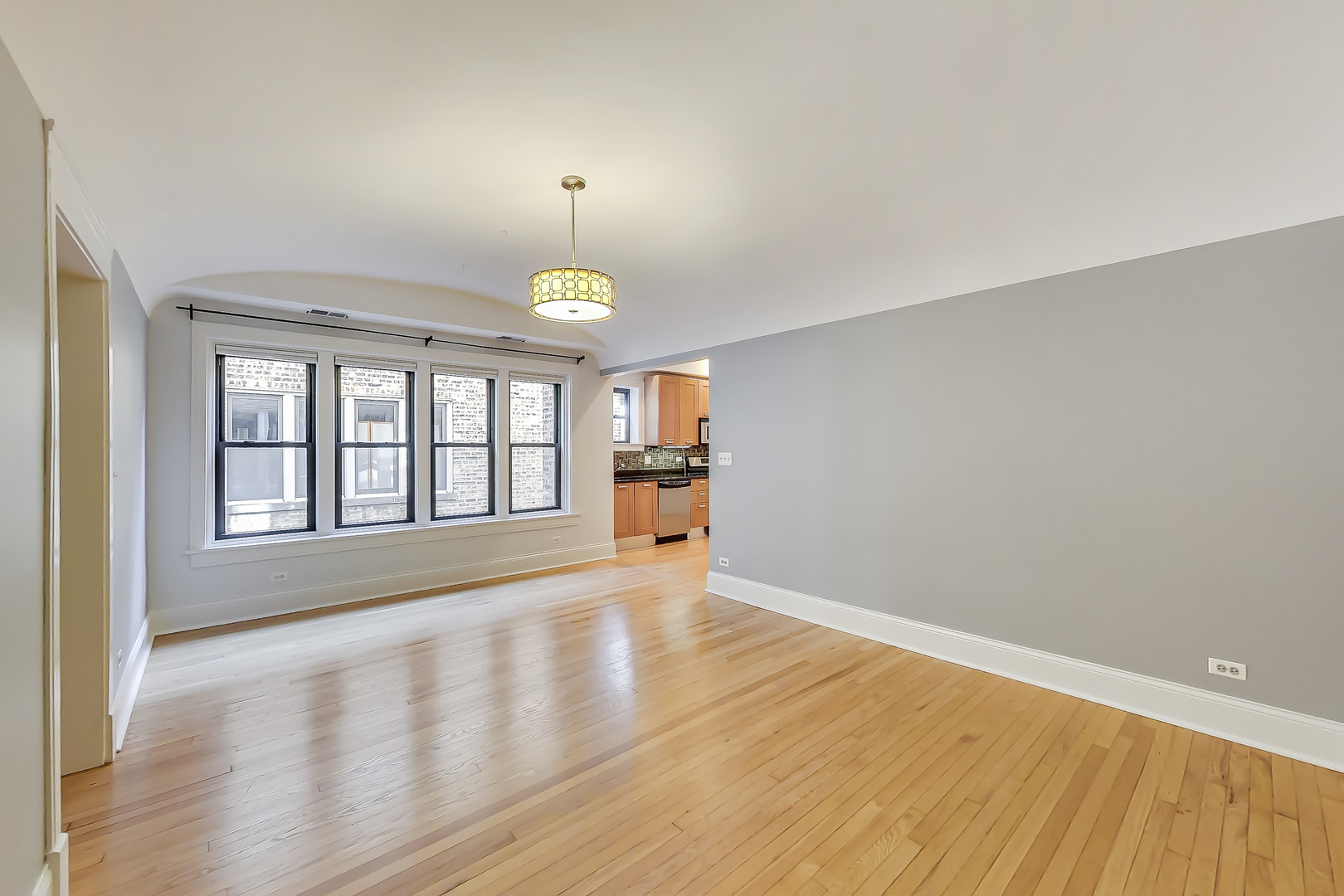 1465 W Fargo Avenue Unit: 2
