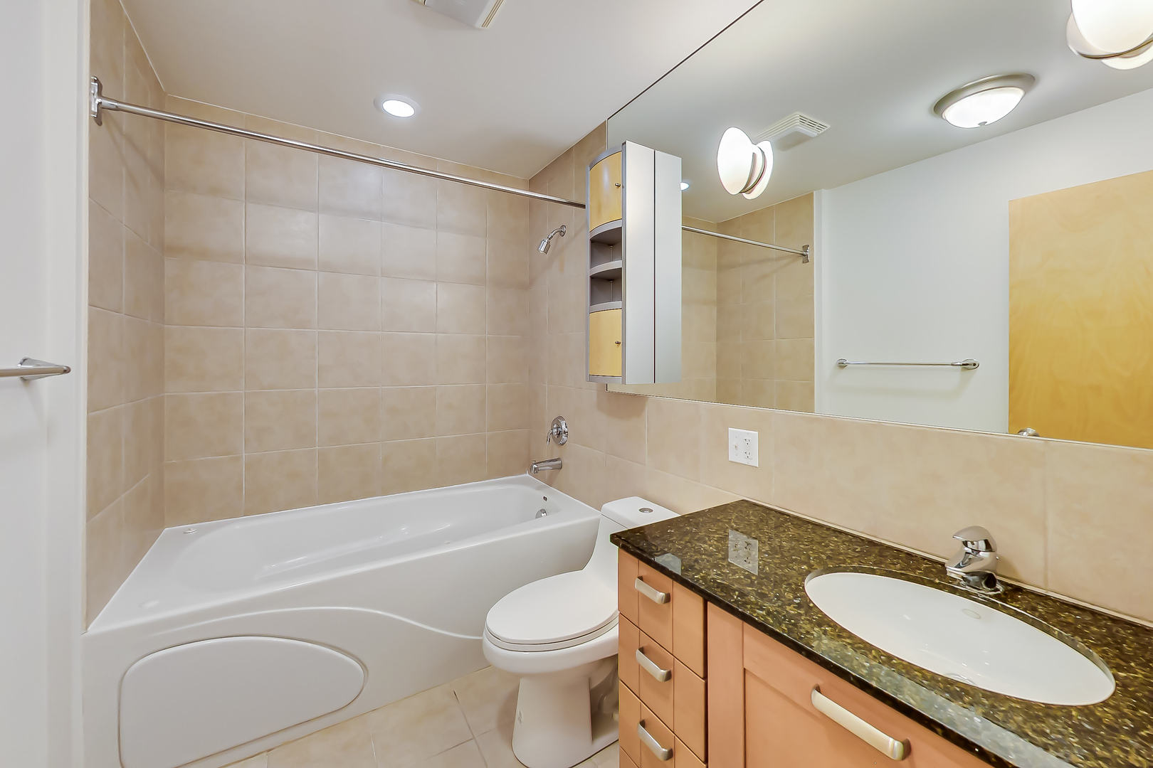 1465 W Fargo Avenue Unit: 2