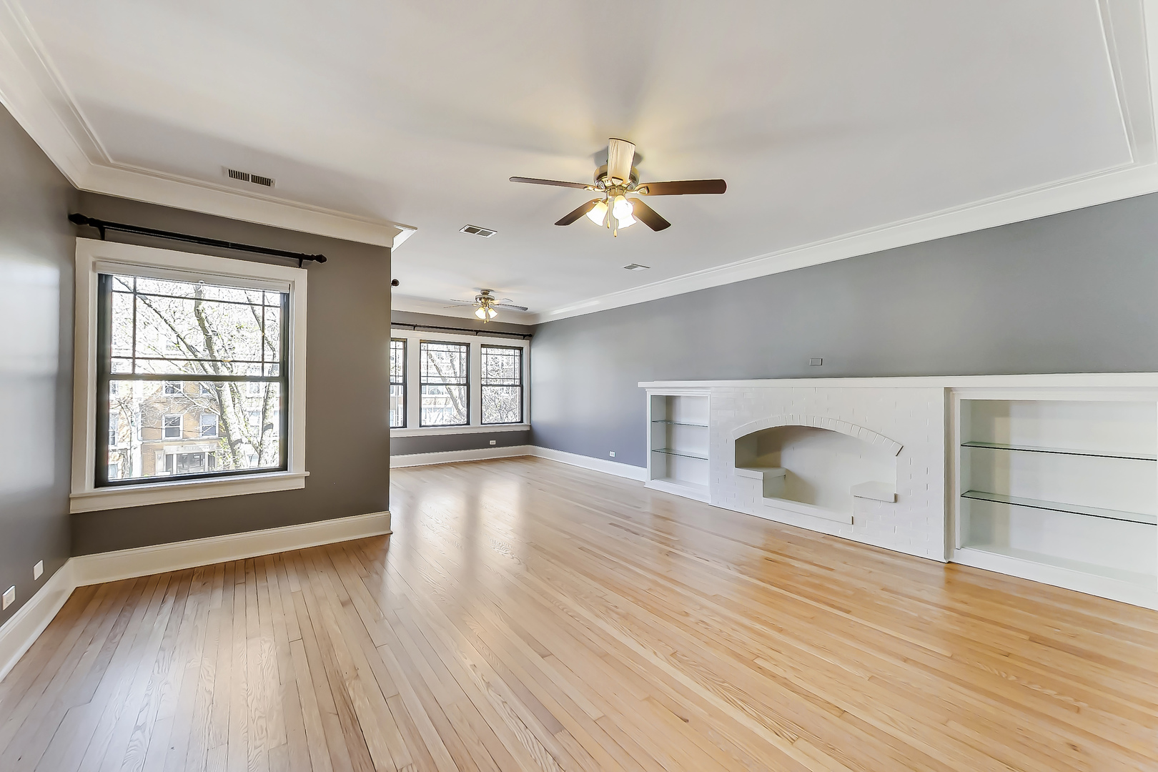 1465 W Fargo Avenue Unit: 2