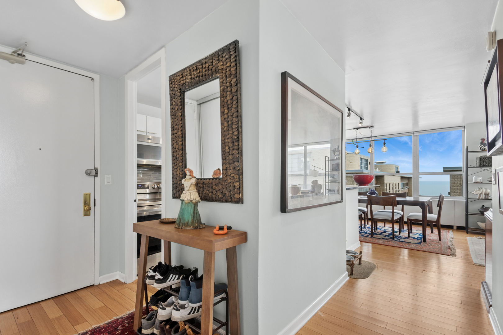 655 W IRVING PARK Road Unit: 2301