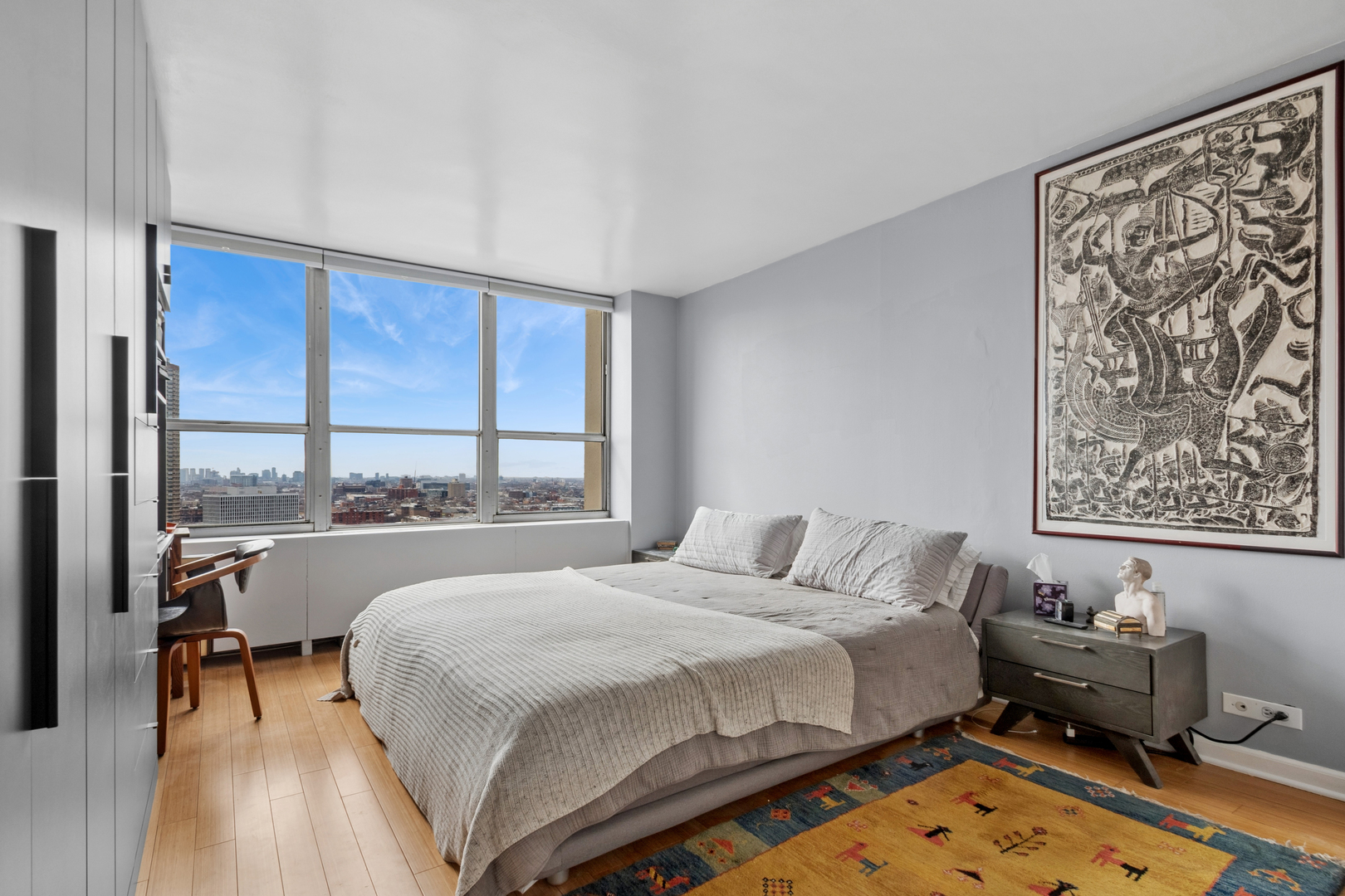 655 W IRVING PARK Road Unit: 2301