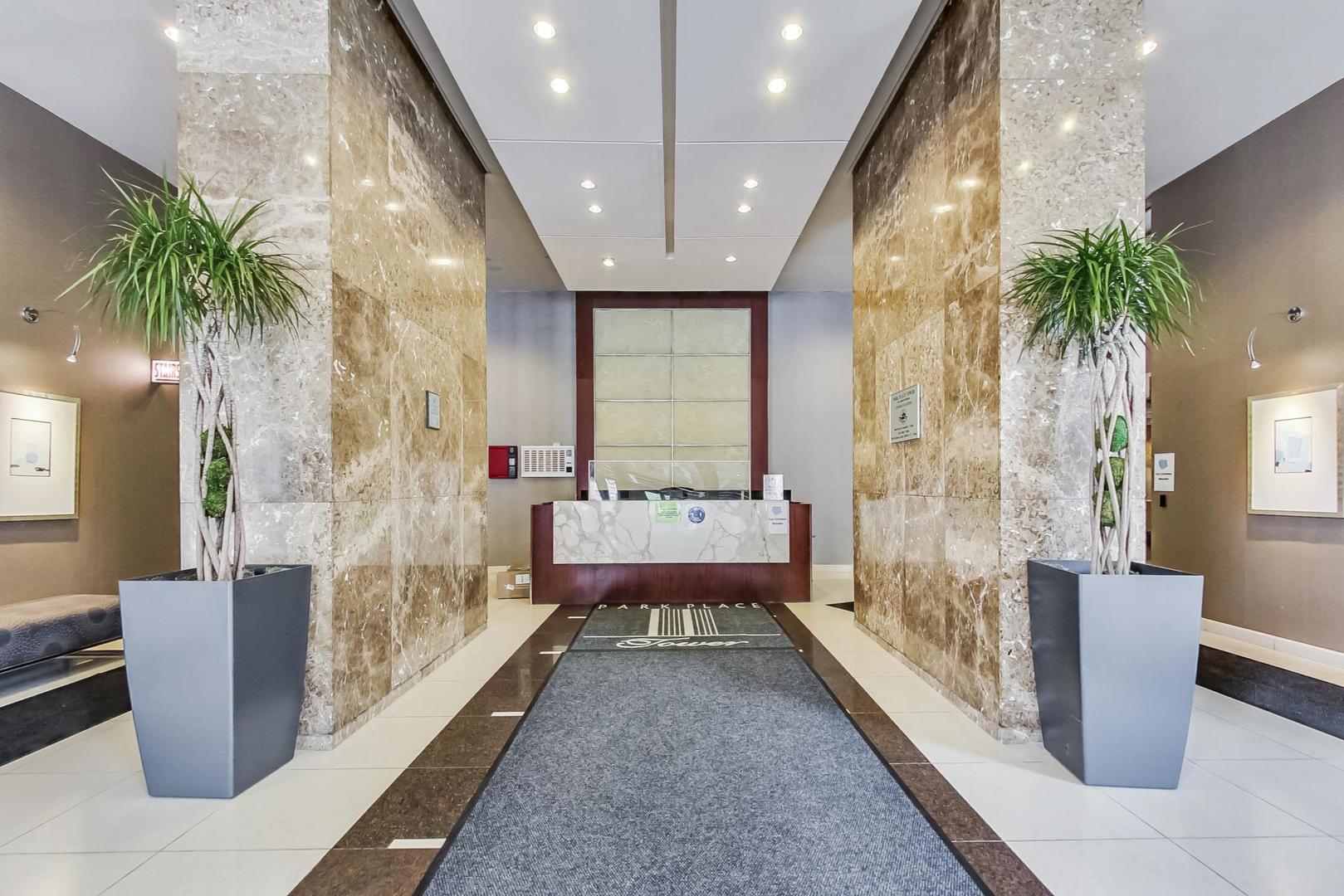 655 W IRVING PARK Road Unit: 2301