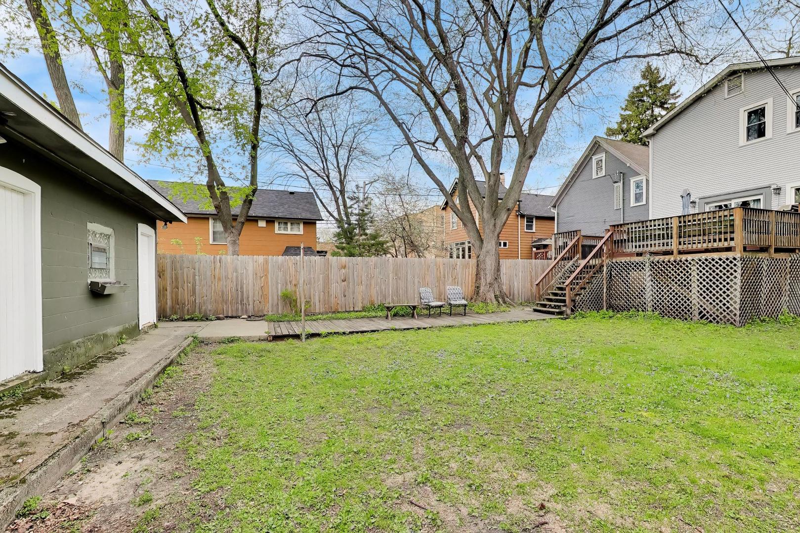 1028 Ashland Avenue