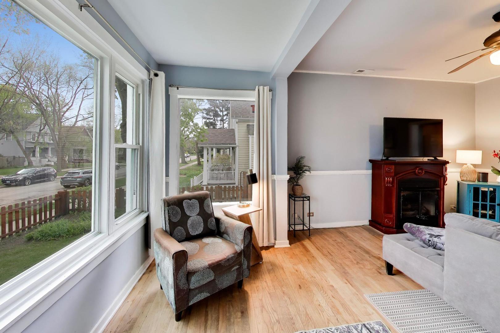 1028 Ashland Avenue