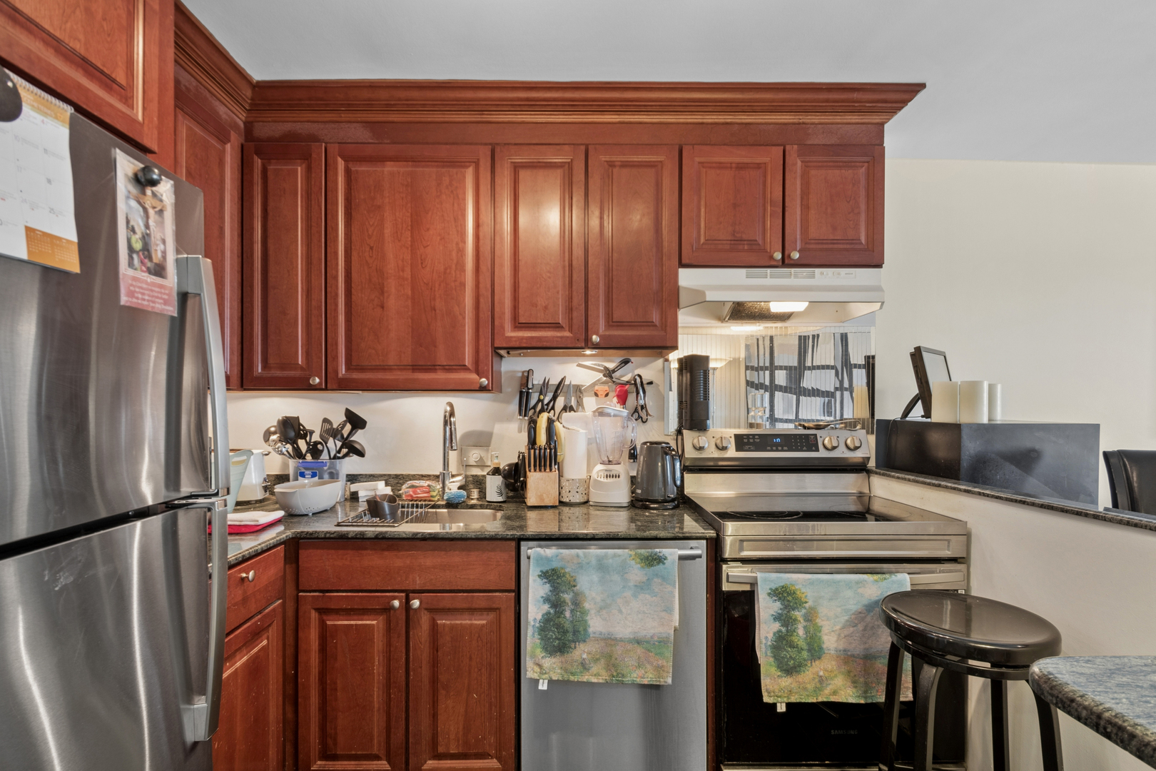 2020 N Lincoln Park West Unit: 8L