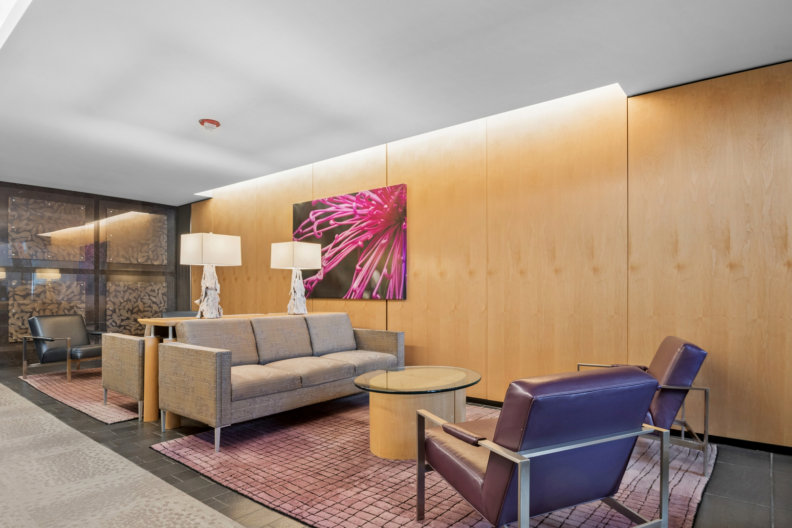 2020 N Lincoln Park West Unit: 8L