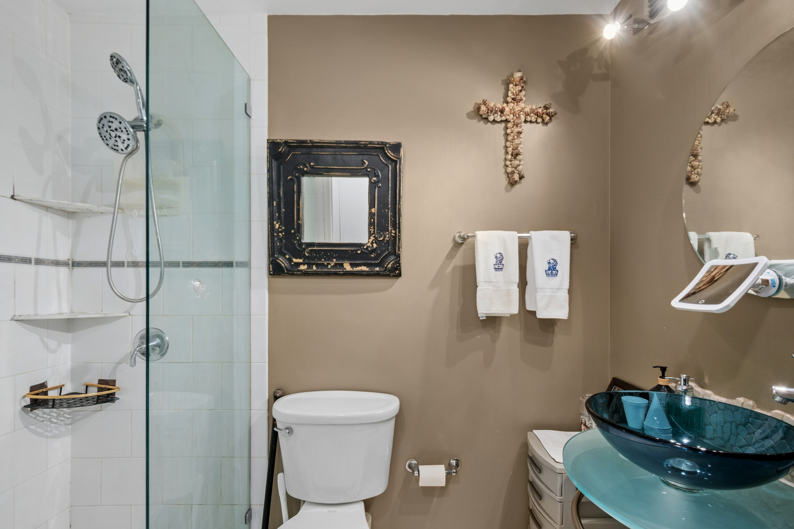 2020 N Lincoln Park West Unit: 8L