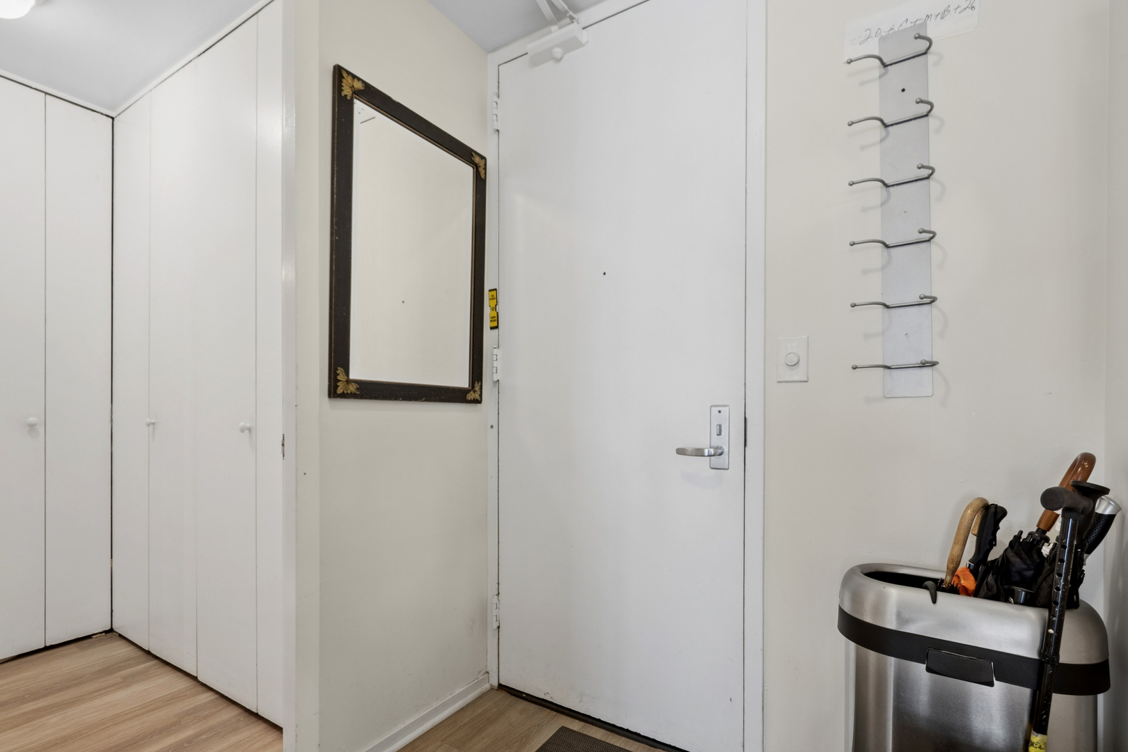 2020 N Lincoln Park West Unit: 8L
