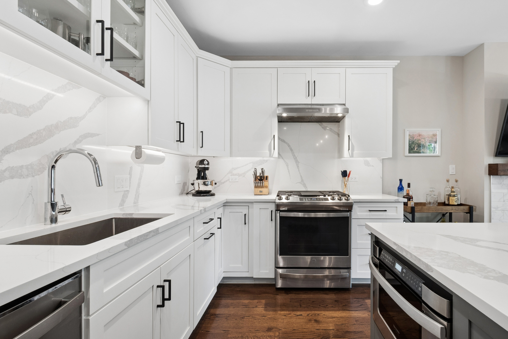 4844 N Hoyne Avenue Unit: 2N