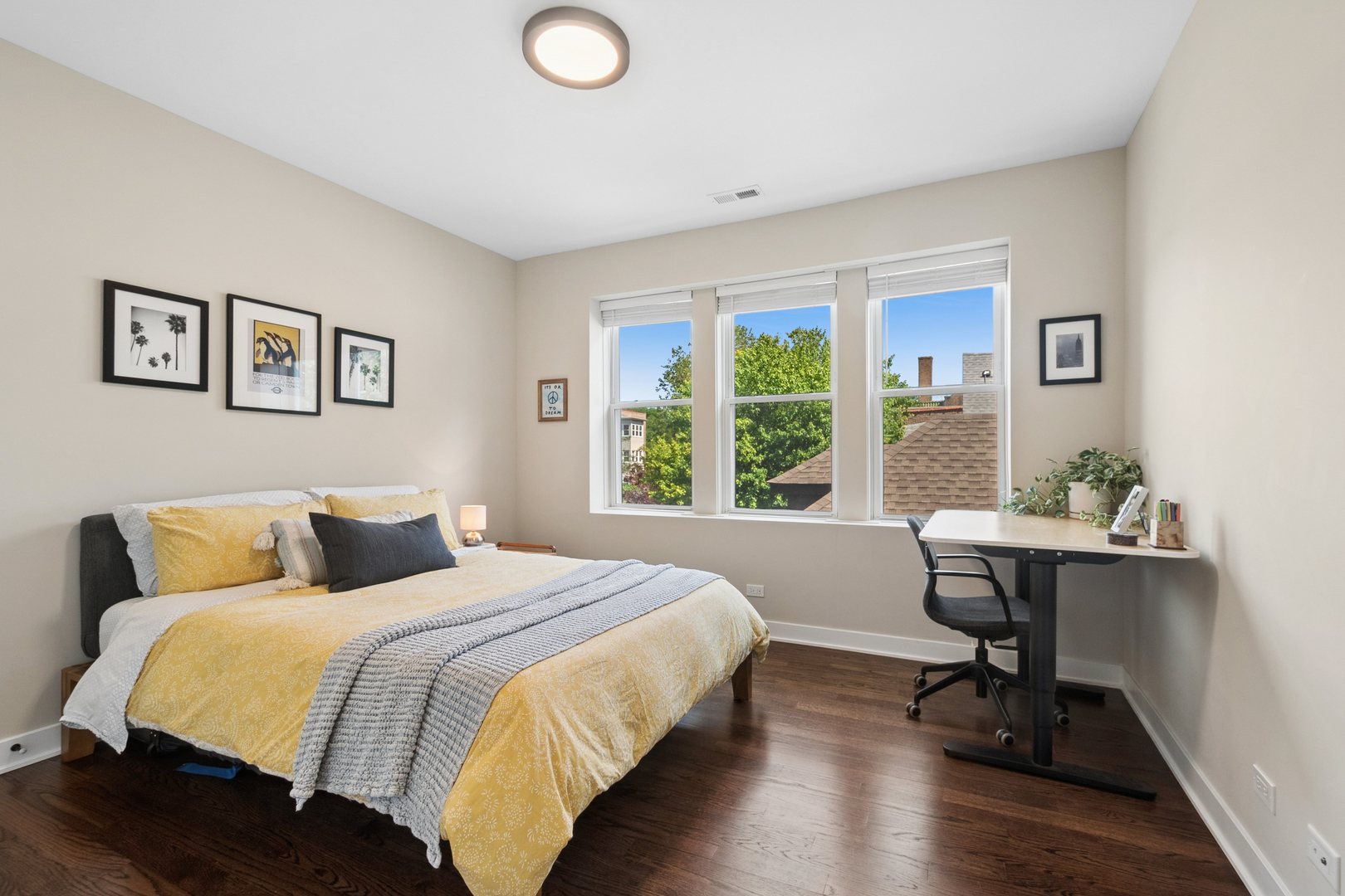 4844 N Hoyne Avenue Unit: 2N