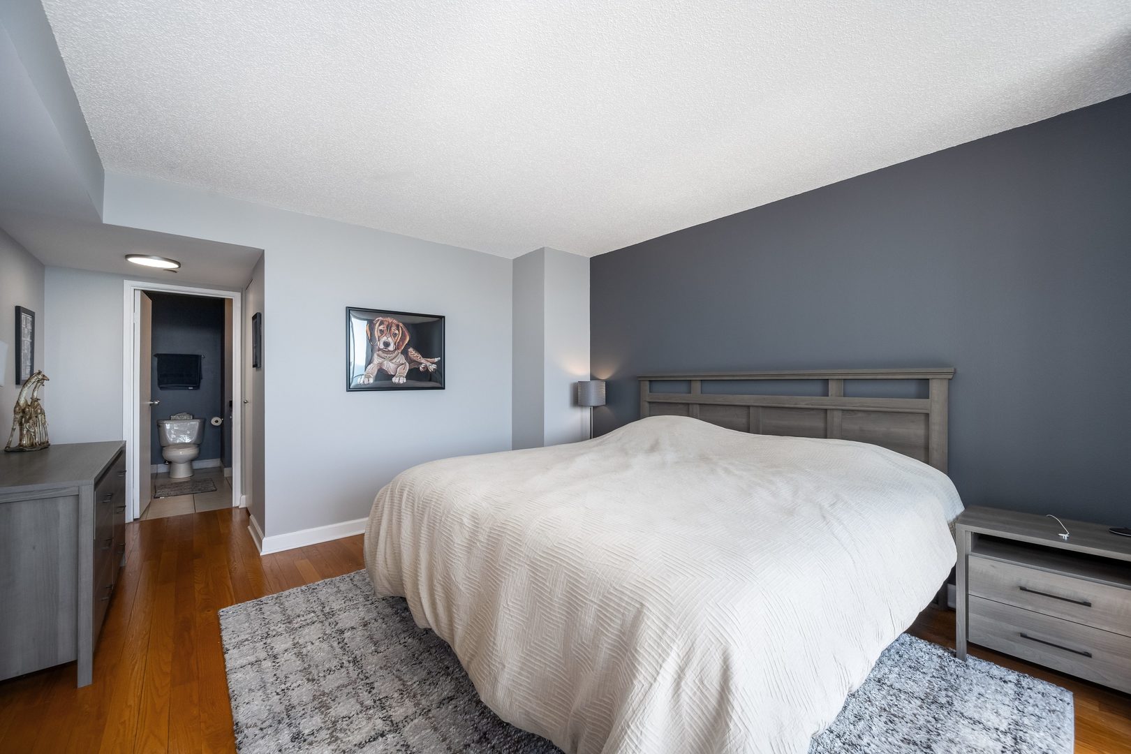 3660 N Lake Shore Drive Unit: 2901