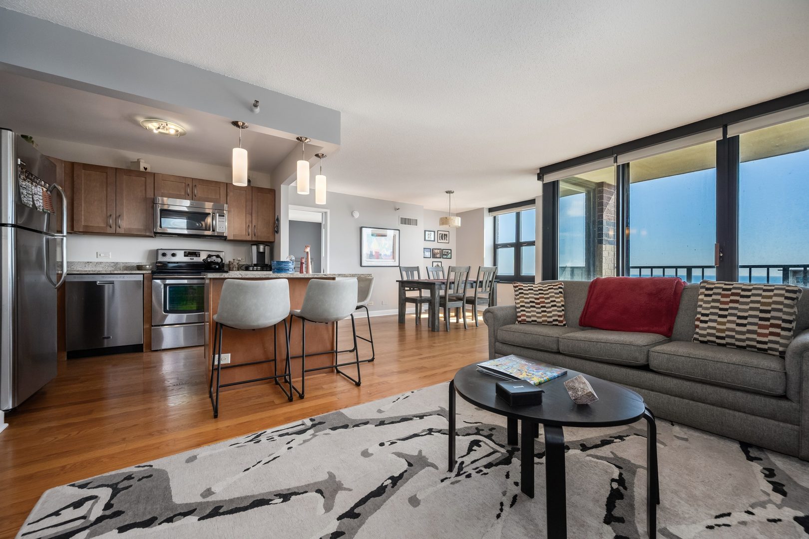 3660 N Lake Shore Drive Unit: 2901