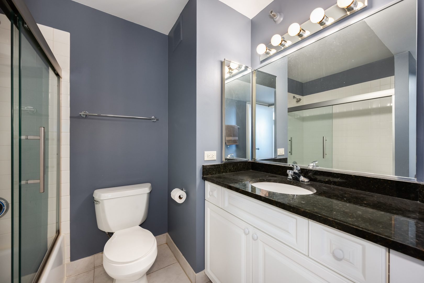 3660 N Lake Shore Drive Unit: 2901
