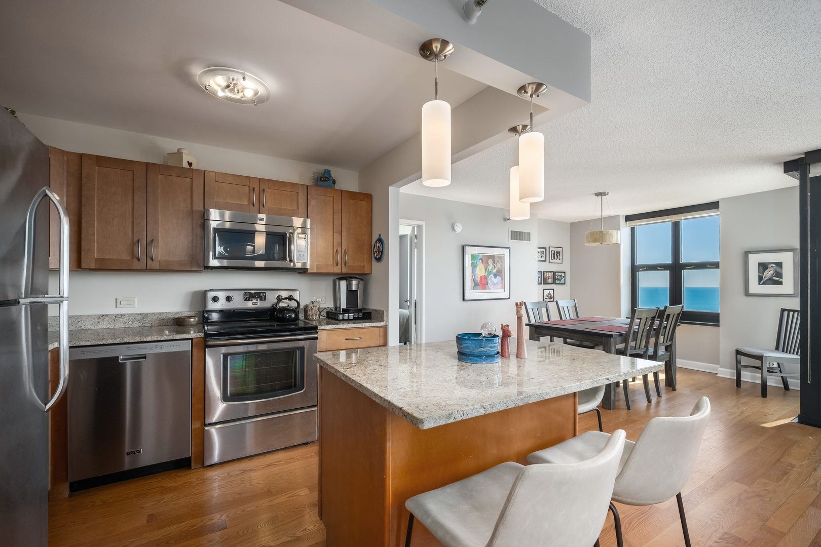 3660 N Lake Shore Drive Unit: 2901