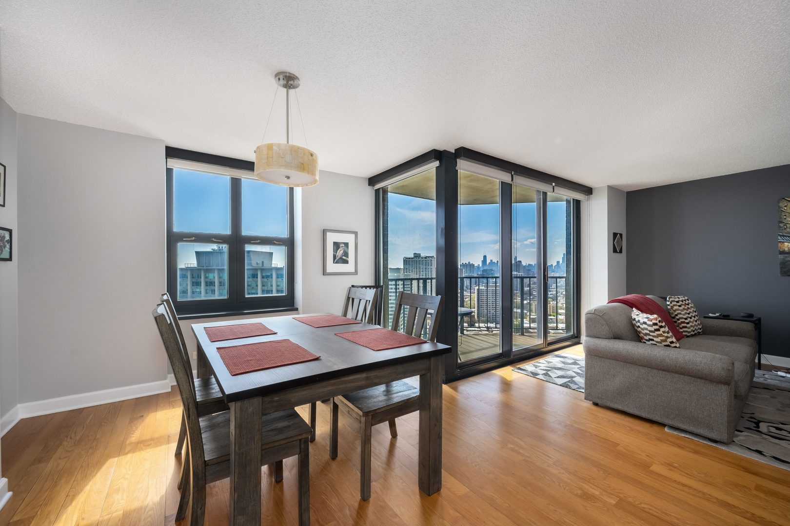 3660 N Lake Shore Drive Unit: 2901