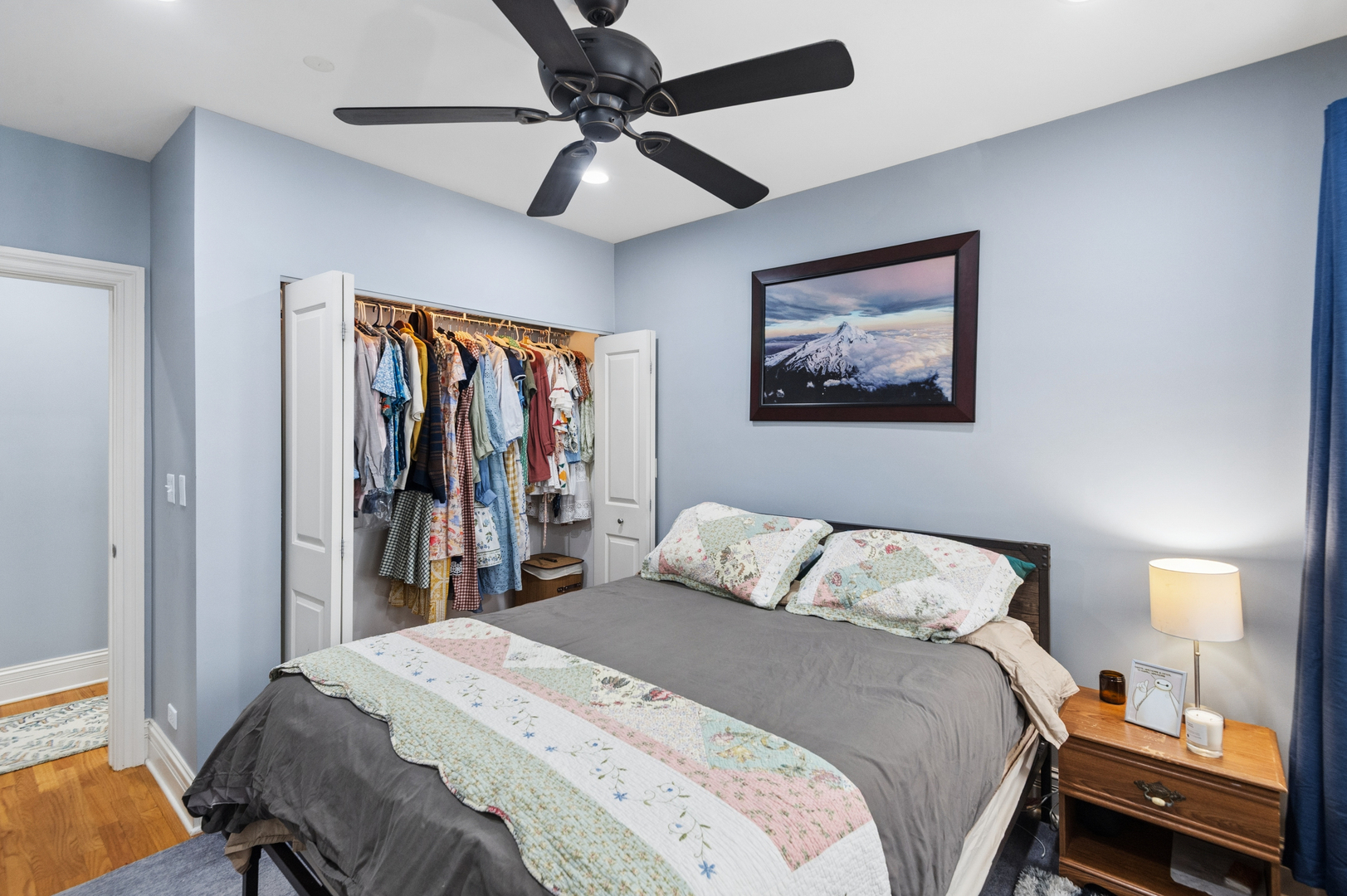 1427 W Elmdale Avenue Unit: 2A