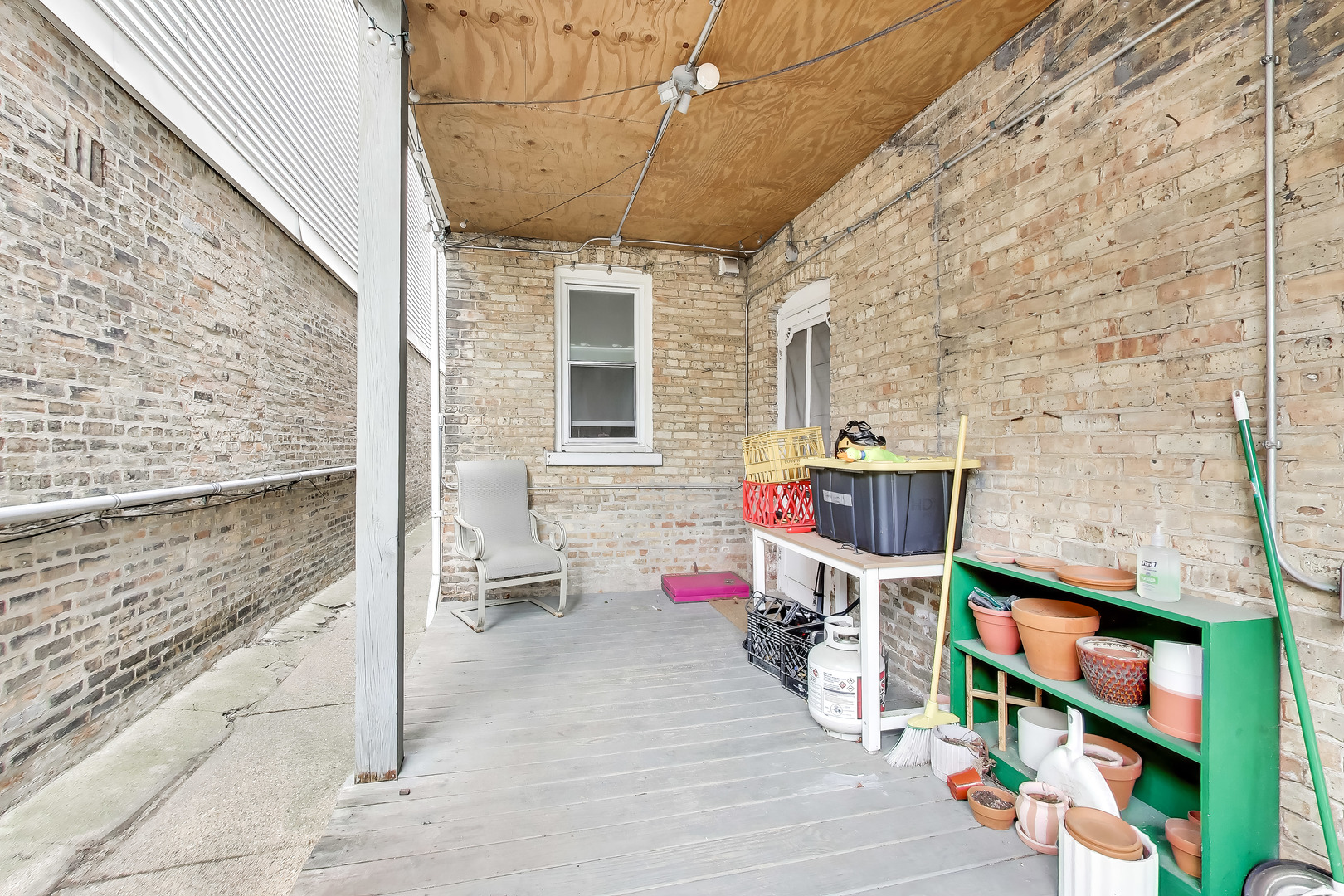 3243 N Hoyne Avenue