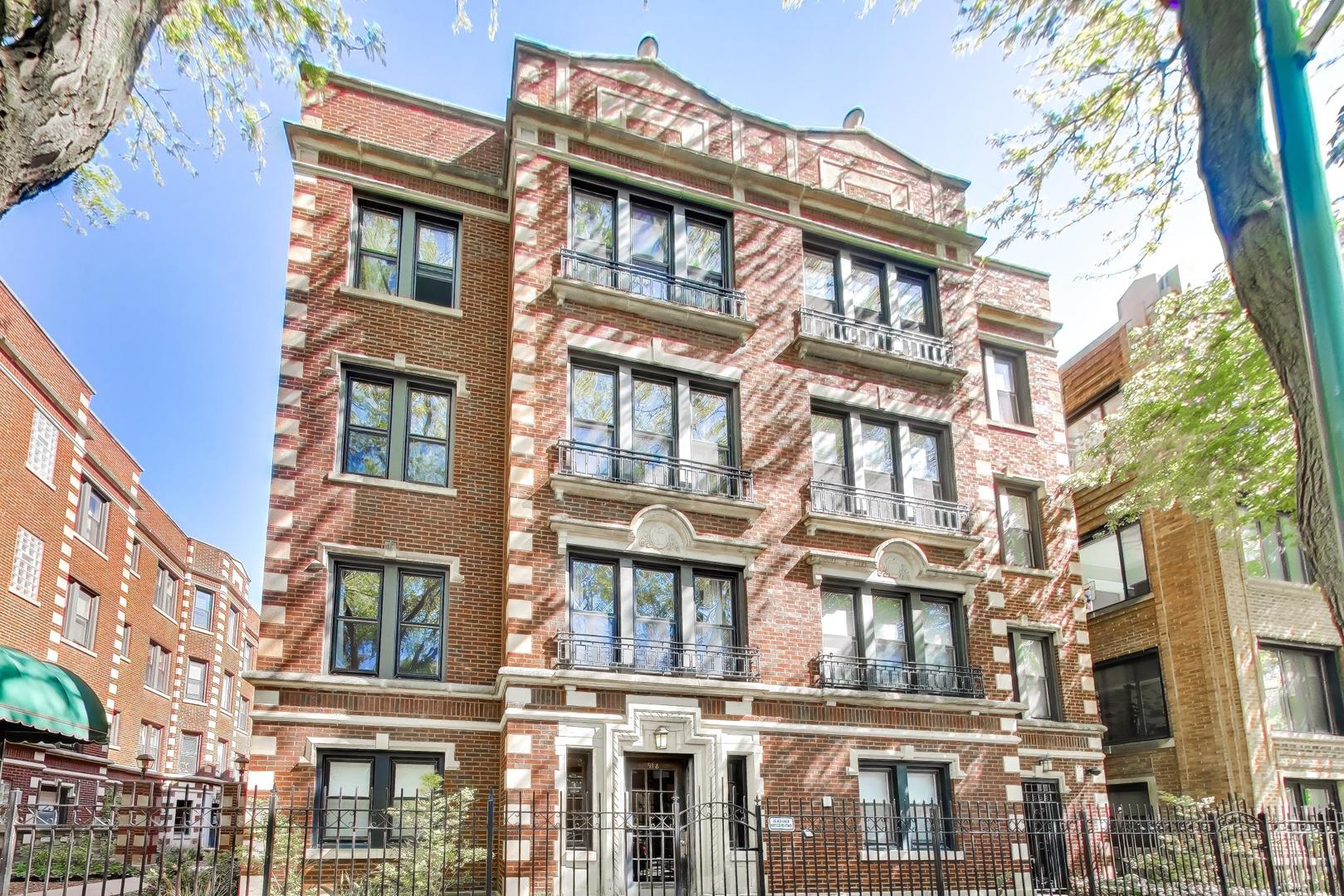 918 W Ainslie Street Unit: 1W