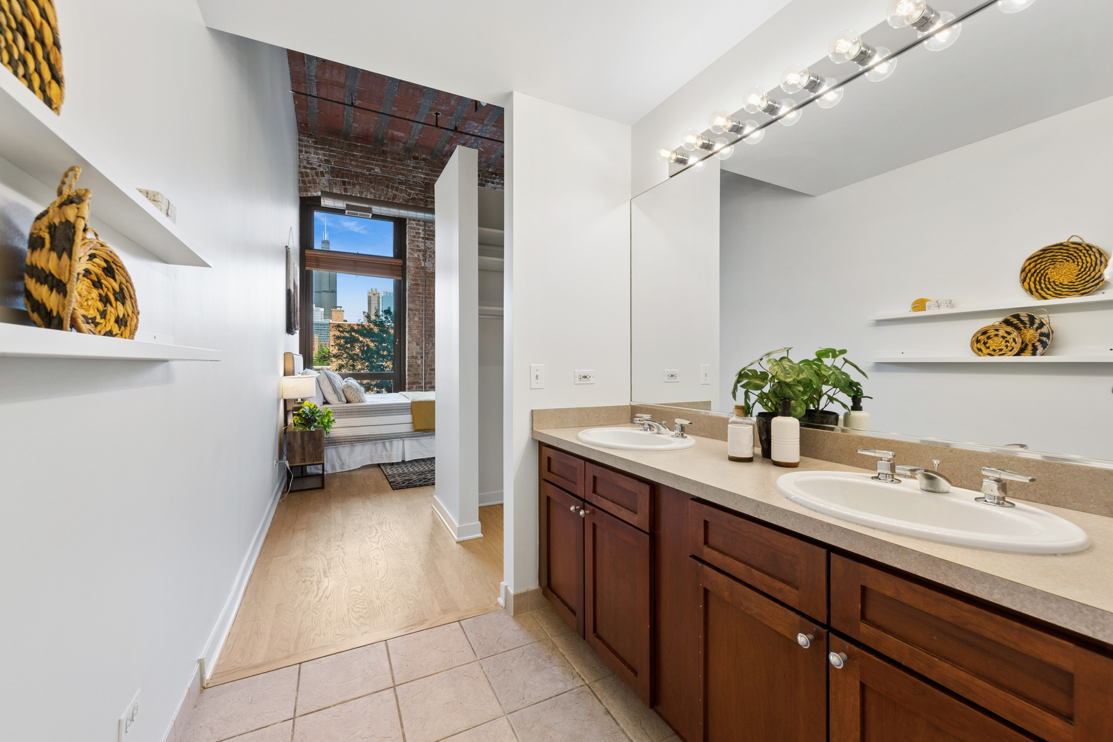 222 S RACINE Avenue Unit: 205