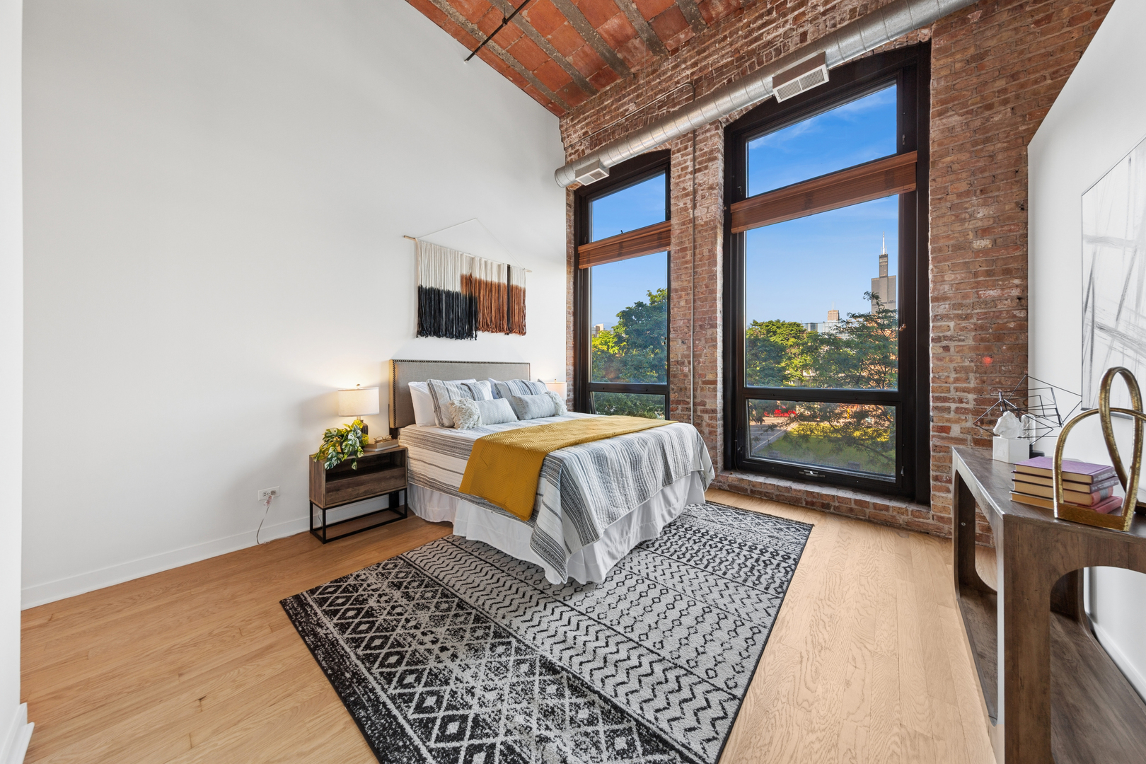 222 S RACINE Avenue Unit: 205