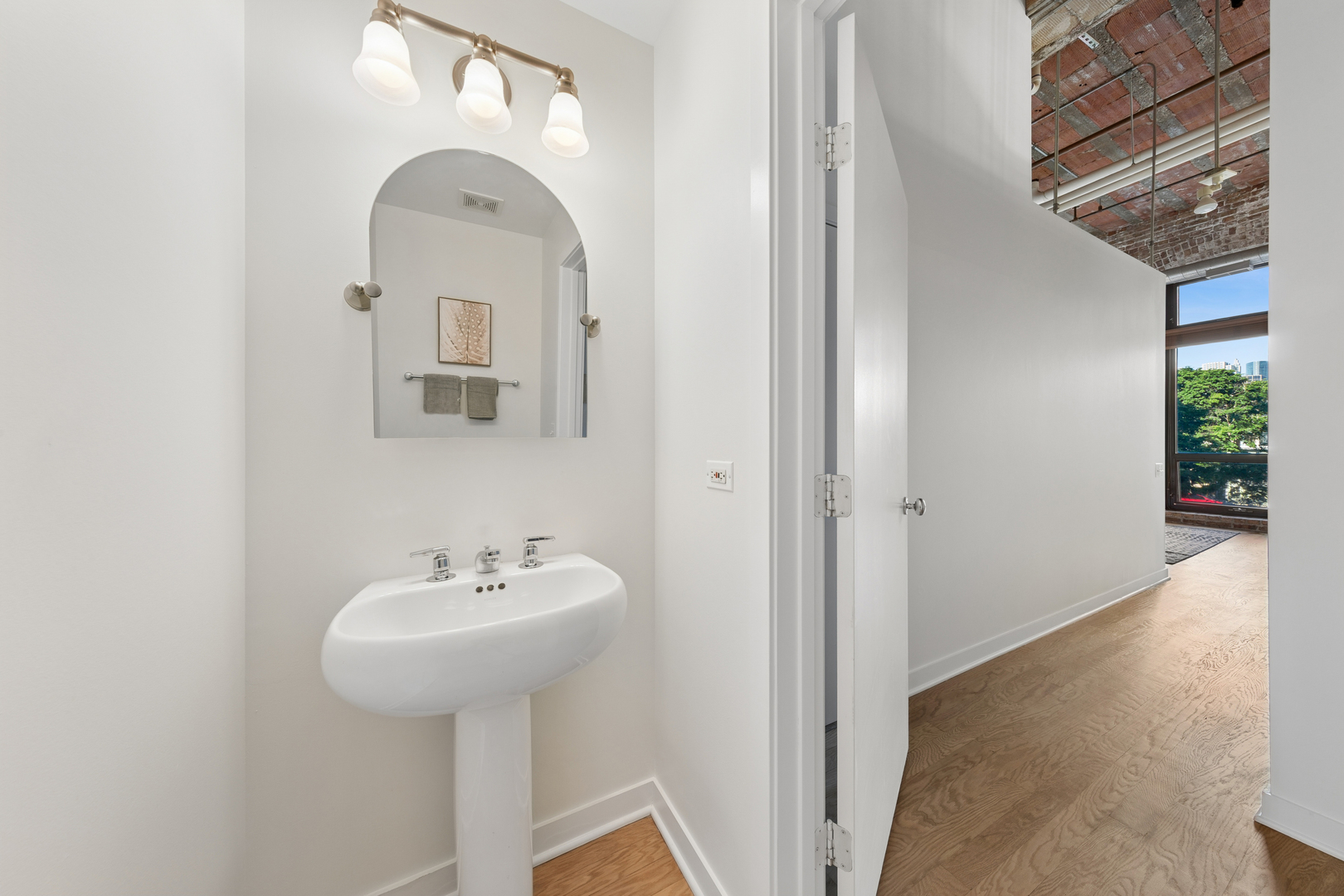 222 S RACINE Avenue Unit: 205