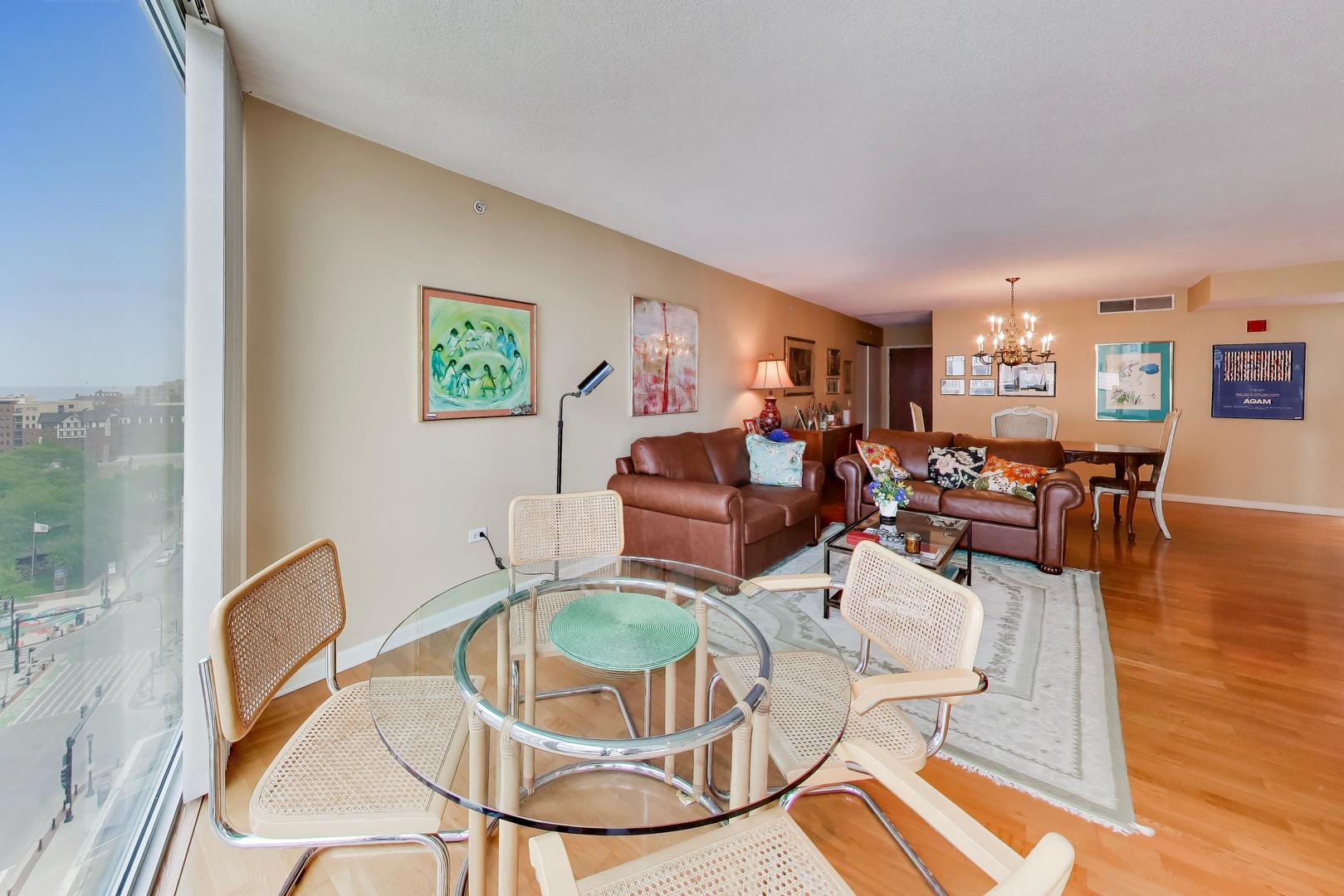 1580 sherman Avenue Unit: PH6