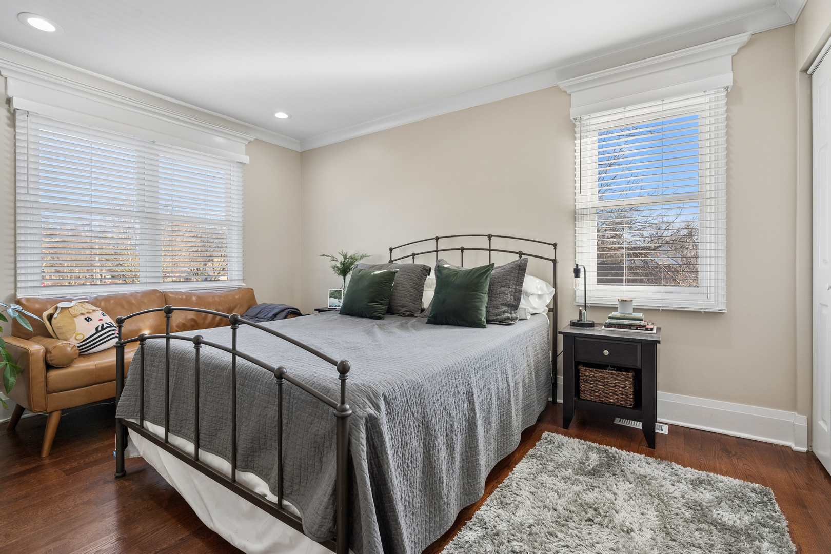 1370 Northmoor Court