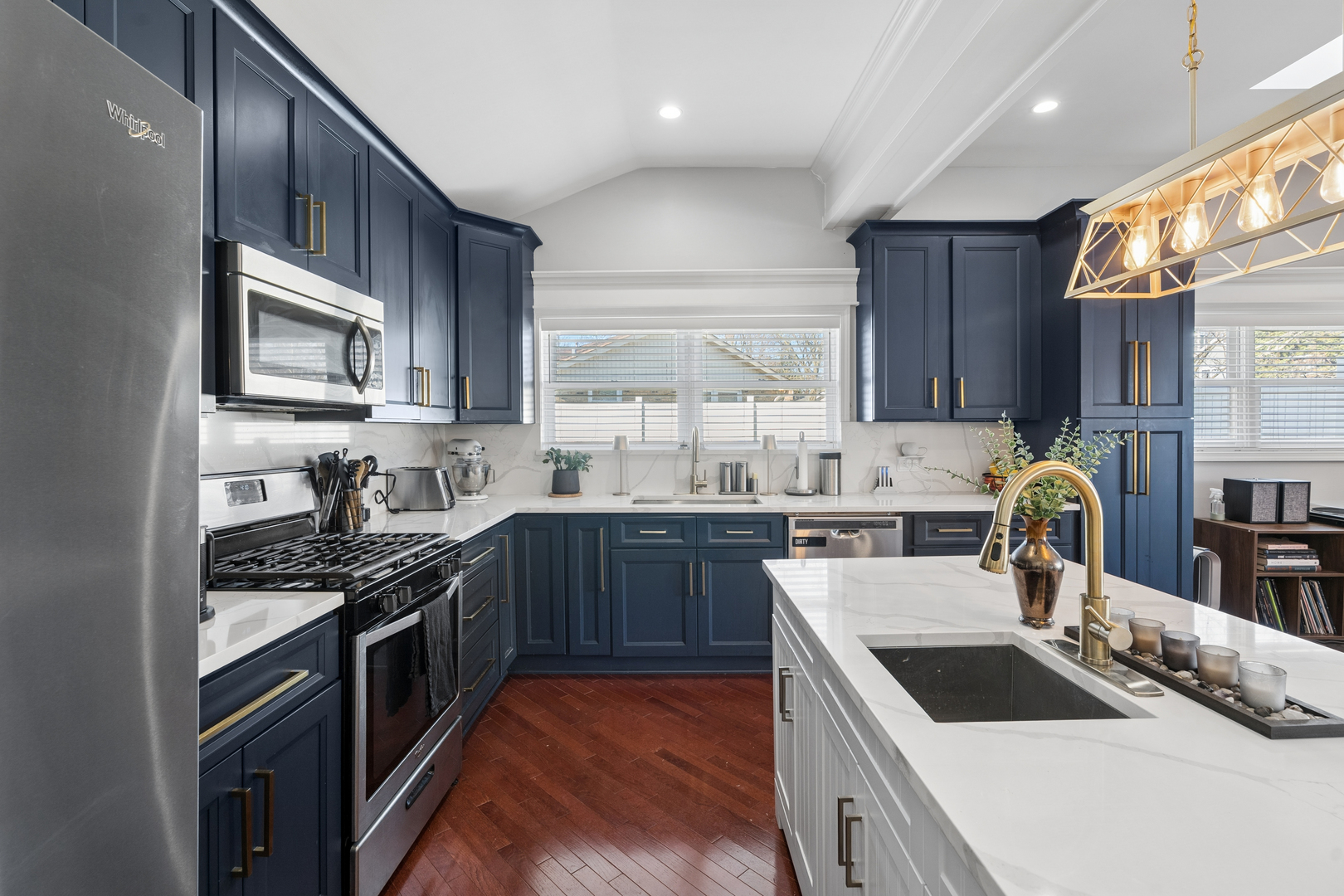 1370 Northmoor Court