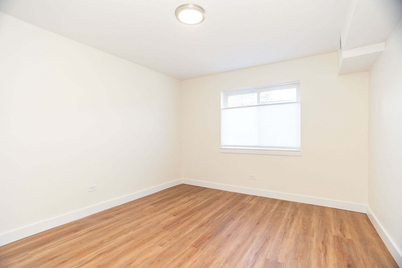 9446 Bay Colony Drive Unit: 1S