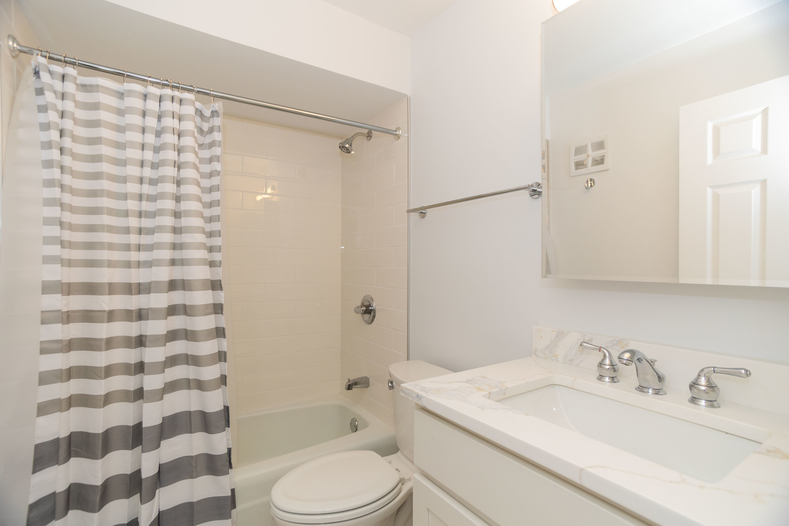 9446 Bay Colony Drive Unit: 1S
