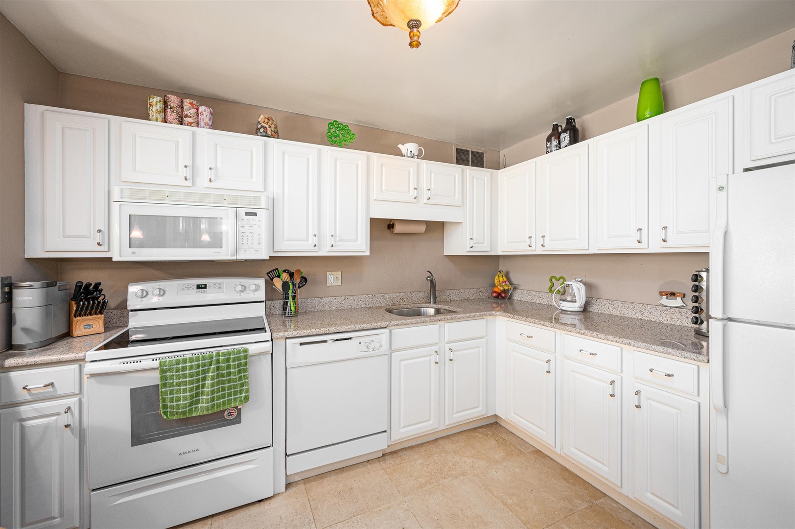 211 E Ohio Street Unit: 2519