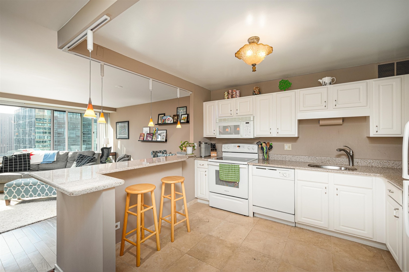 211 E Ohio Street Unit: 2519