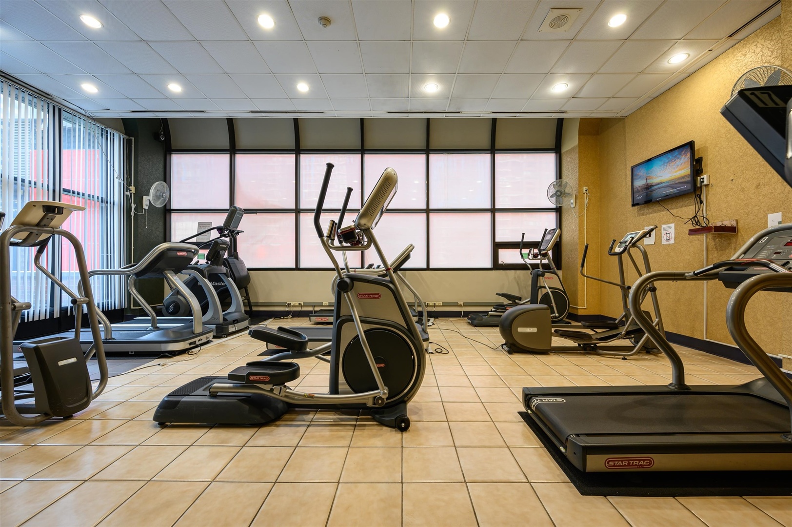 211 E Ohio Street Unit: 2519